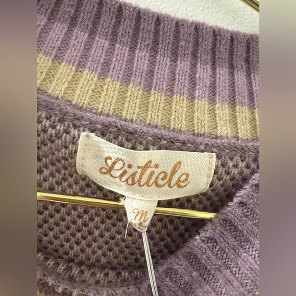 NWT, Listicle V DAY Full of Heart Mock Neck Puff Sleeve Knit Sweater - Picture 6 of 8